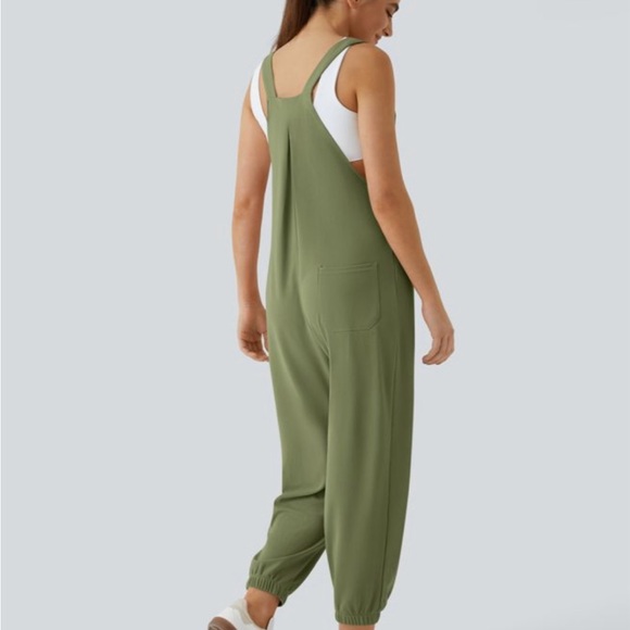 Olive Green Halara Jumpsuit NWT - Picture 2 of 4